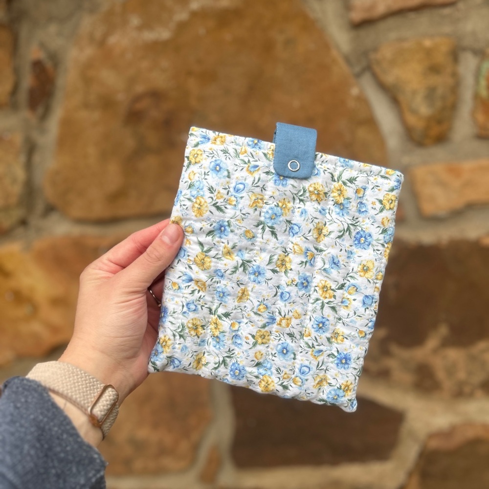 Handmade Quilted Floral Ebook Sleeve